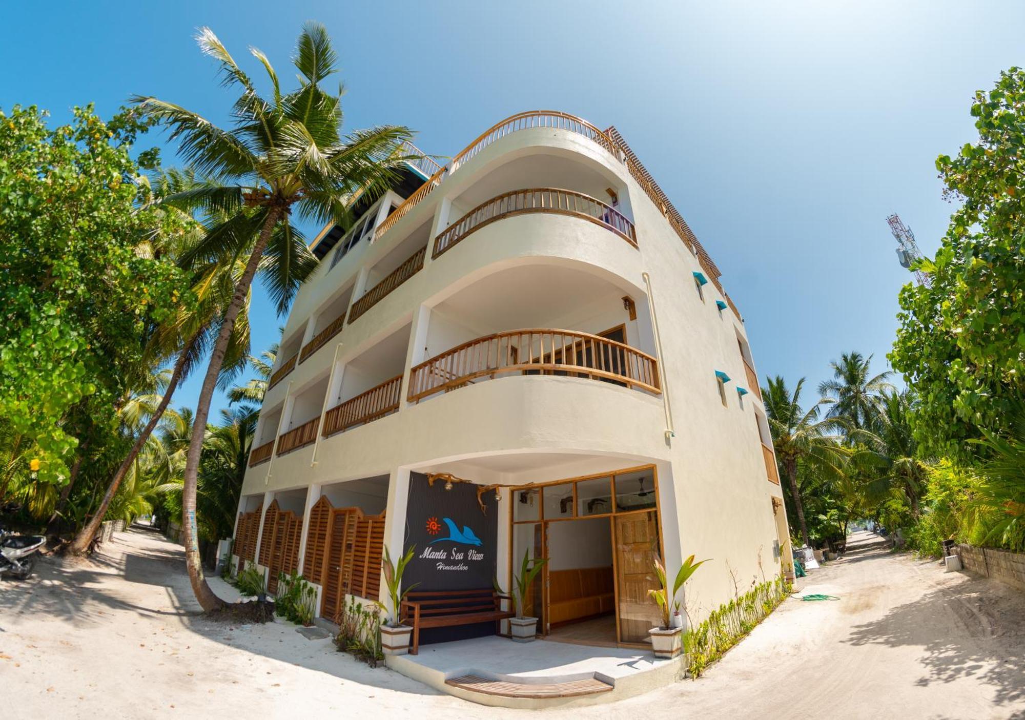 Manta Sea View Himandhoo Hotel Exterior photo